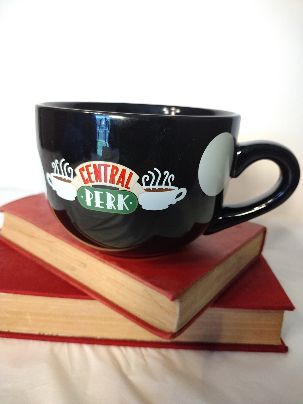 Central Perk Friends XL Black Ceramic Coffee Mug 32 Oz